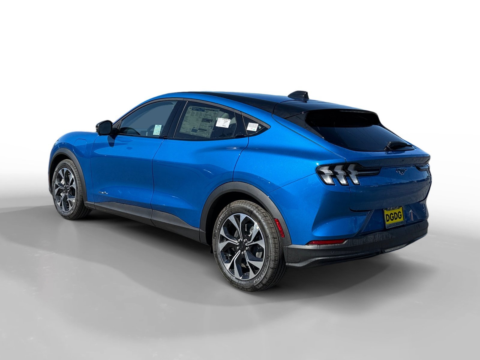 New 2026 Velocity Blue Metallic Ford Select image 3