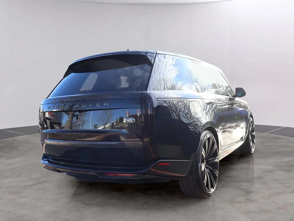 2023 Land Rover Range Rover SE - Photo 7
