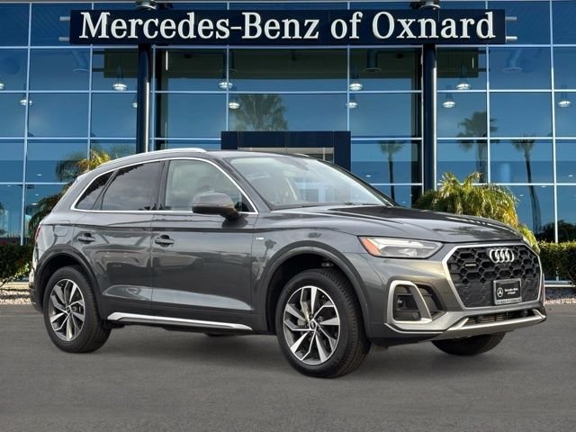 2022 Audi Q5 45 Premium Plus's photo