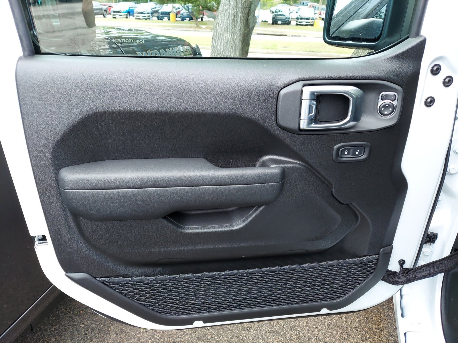 New 2026 Bright White Clearcoat Jeep Sport S image 26