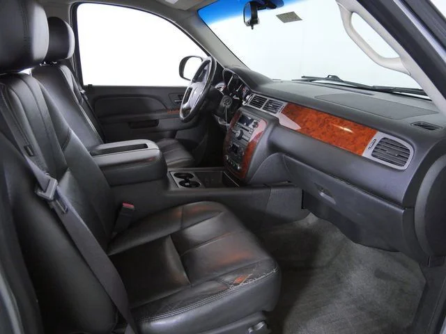 Used 2013 Silver Chevrolet LT image 12