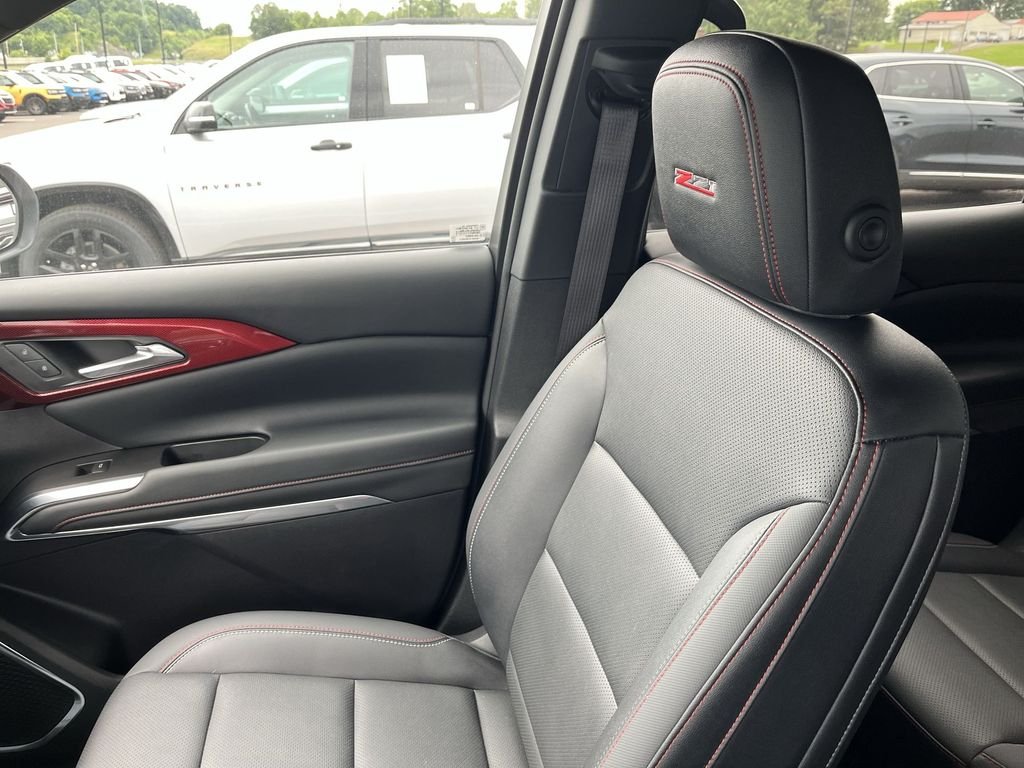 2025 Chevrolet Traverse Z71 - Photo 24