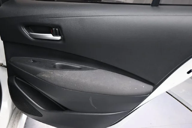 Used 2021 White Toyota LE image 15