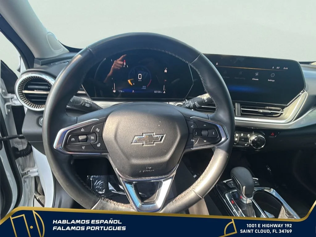 Used 2024 Summit White Chevrolet ACTIV image 16