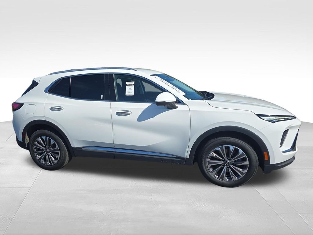 Used 2024 White Buick Preferred image 7