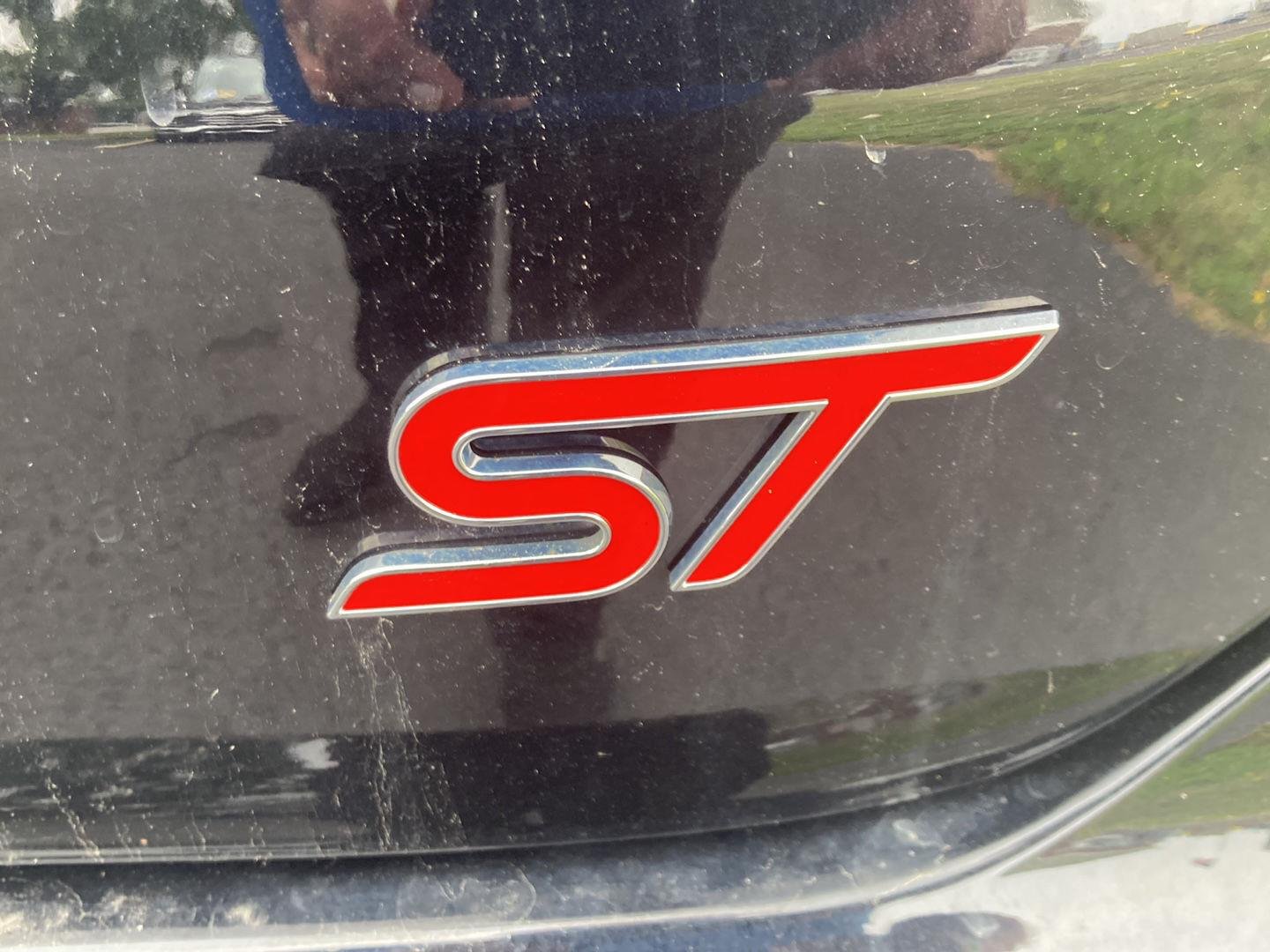 Used 2020 Agate Black Ford ST image 9
