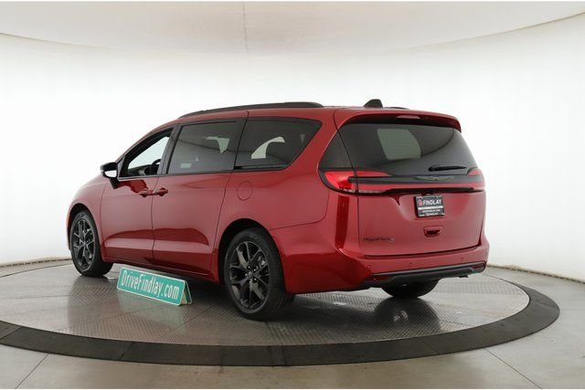 2026 Chrysler Pacifica Select - Photo 8