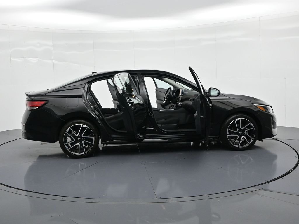 Used 2025 Black Nissan SR image 22