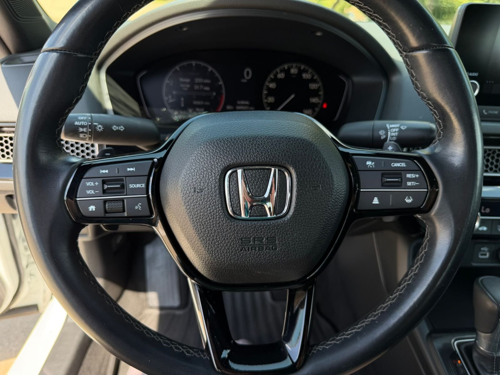 Certified Used 2024 Platinum White Pearl Honda Sport image 22