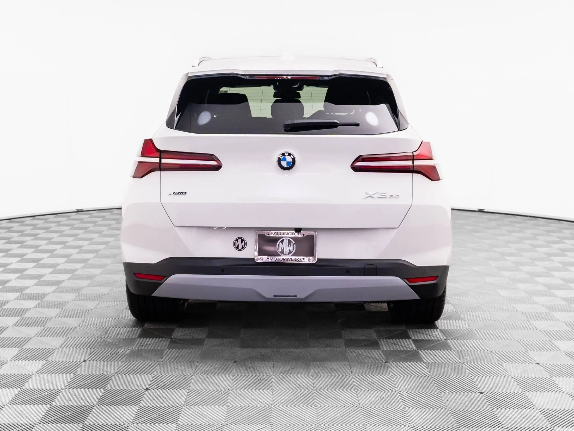 New 2026 White BMW 30 xDrive image 4