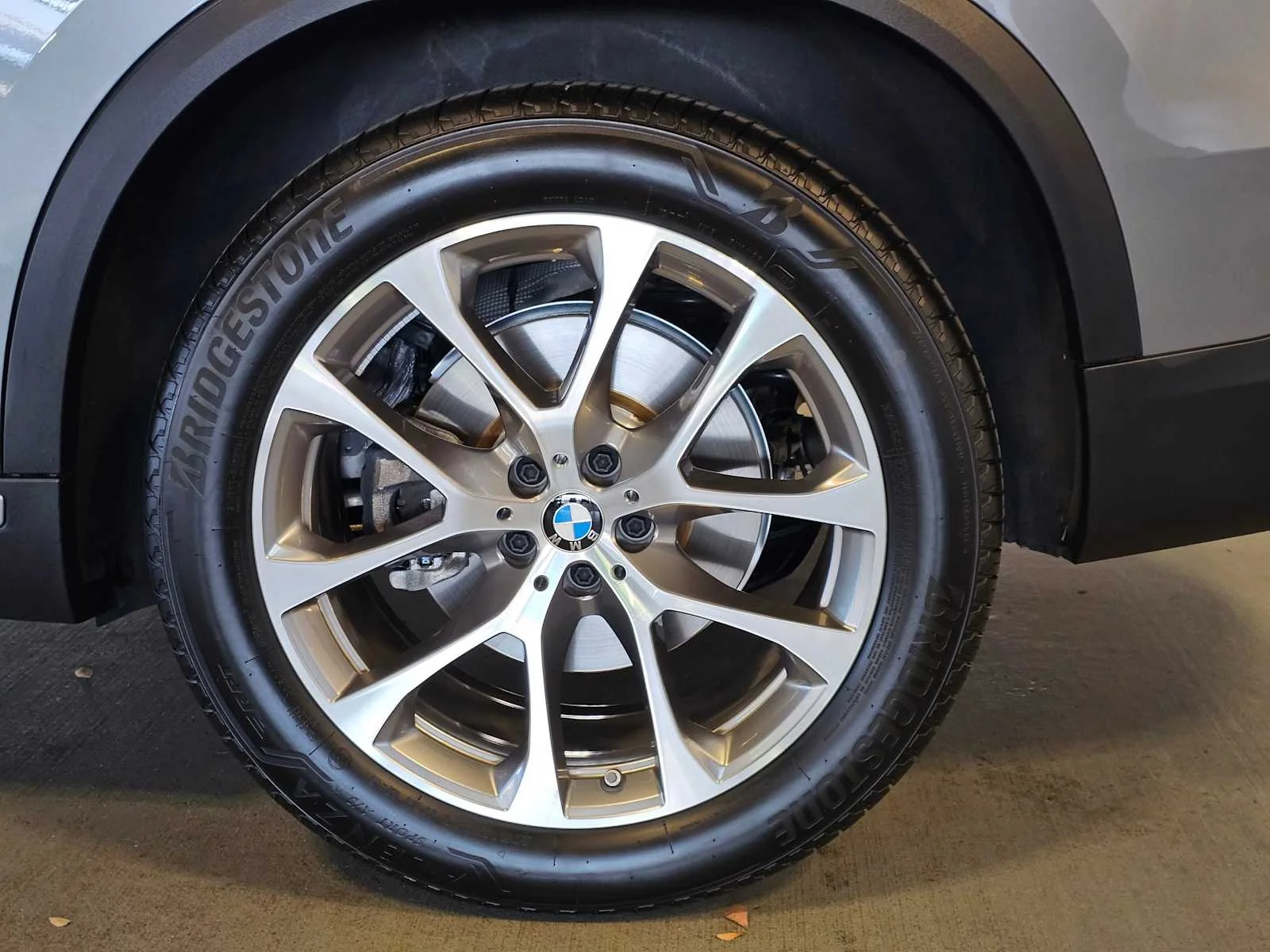 Certified Used 2026 Skyscraper Grey Metallic BMW xDrive40i image 8