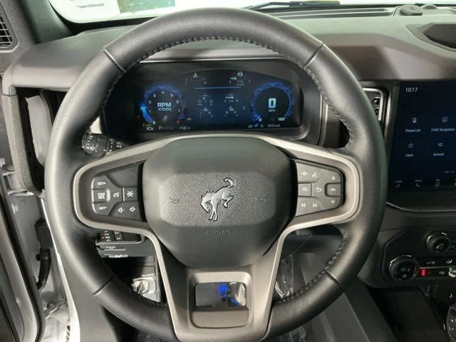 Certified Used 2025 Oxford White Ford Big Bend image 16