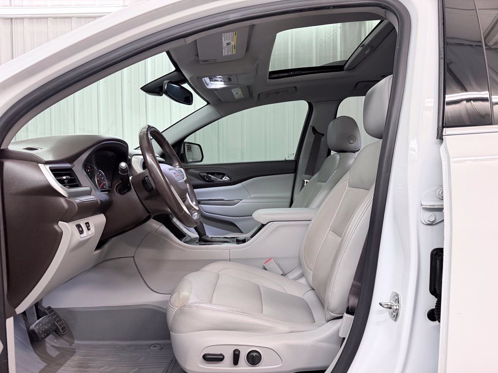 Used 2019 White GMC SLT-1 image 10