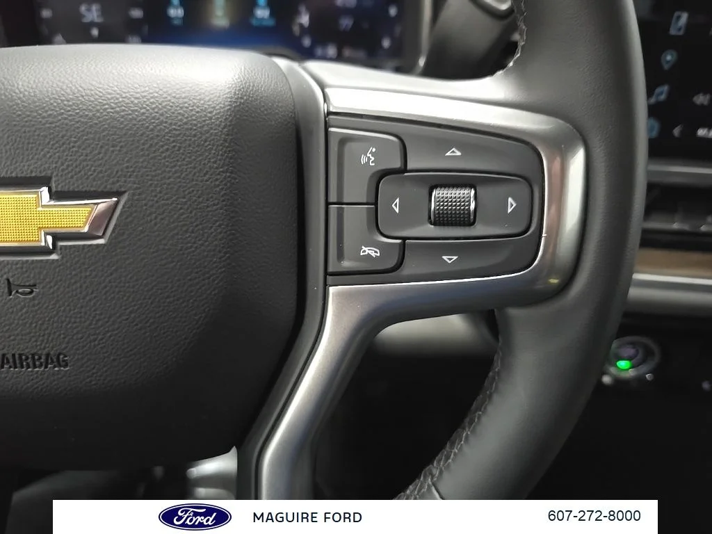 Used 2023 Blue Chevrolet LT image 23