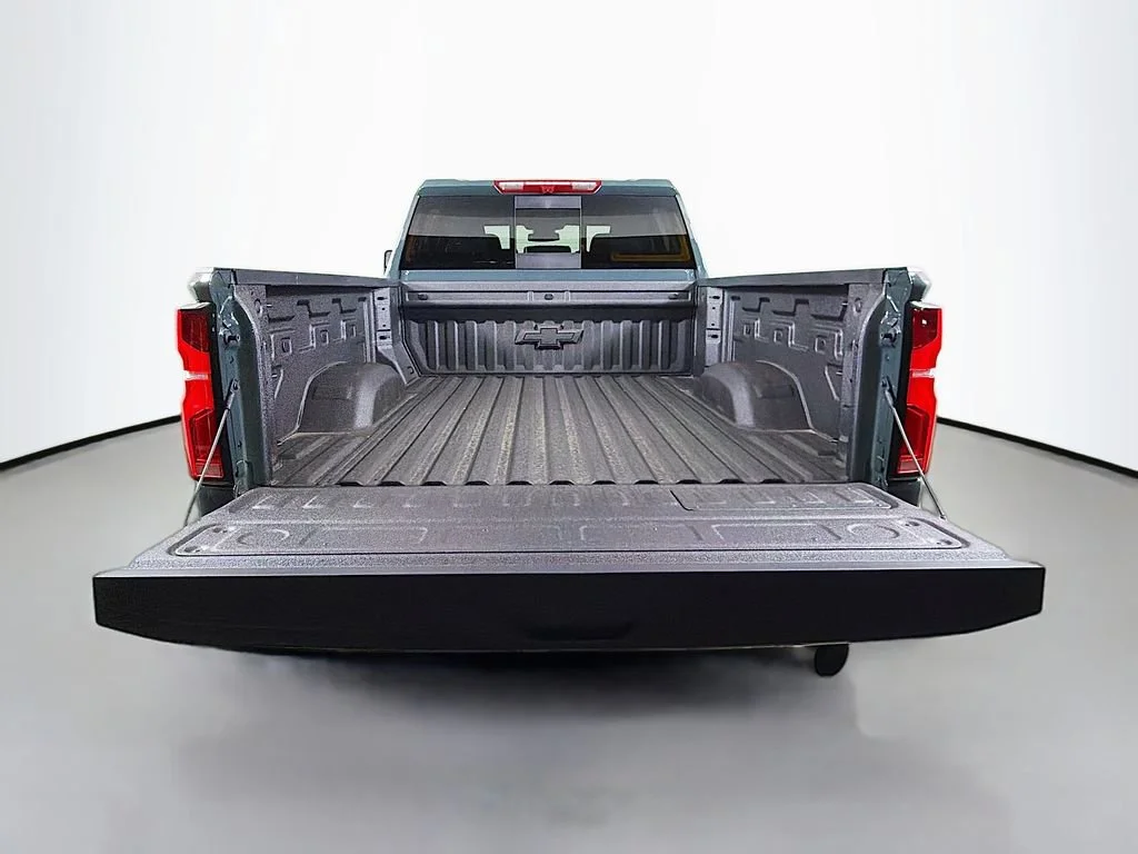 New 2026 Cypress Gray Chevrolet LT image 21