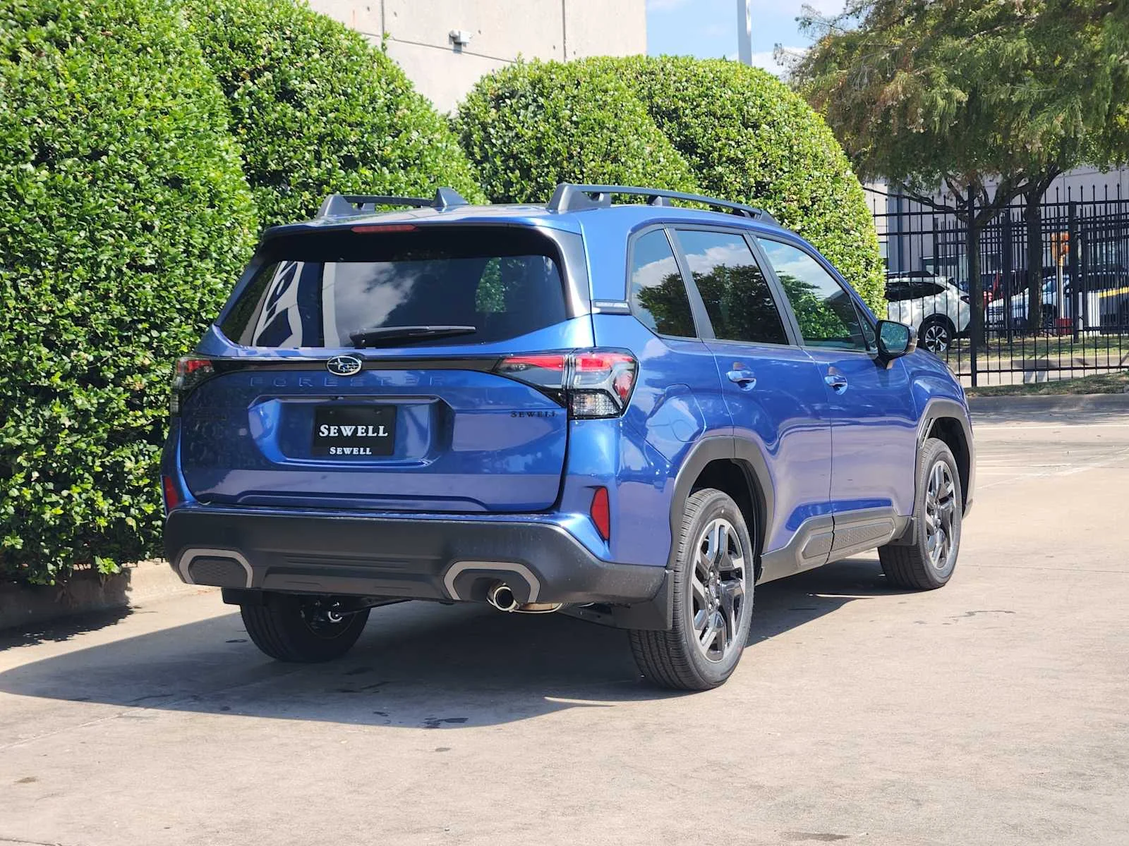 New 2026 DAYBREAK BLUE PEARL Subaru Limited image 3