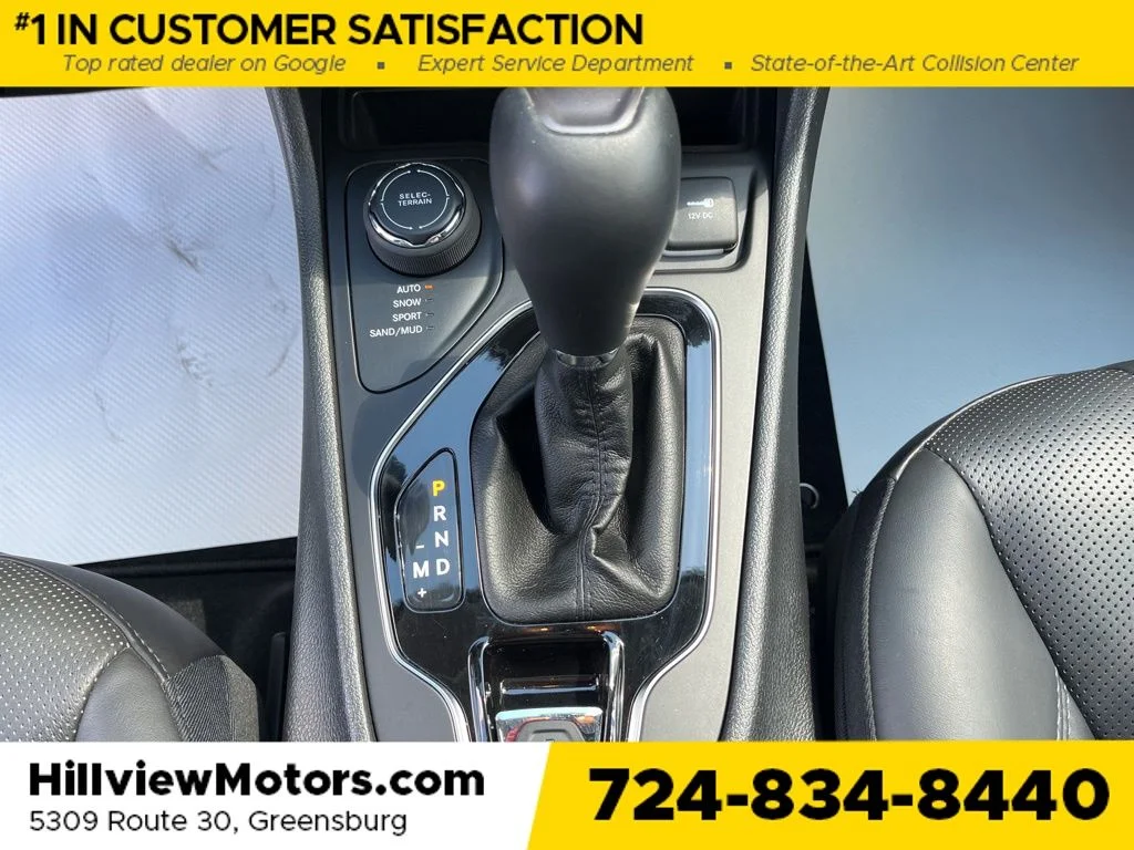 Certified Used 2019 Bright White Clearcoat Jeep Limited image 25