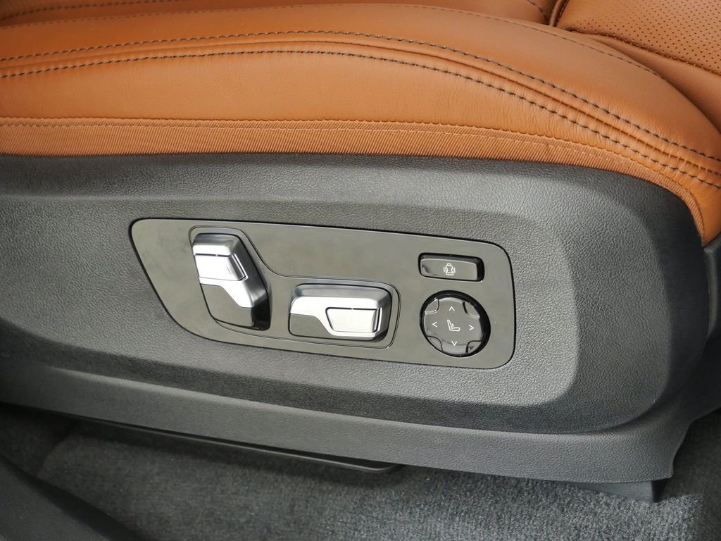 New 2027 Dravit Grey Metallic BMW xDrive40i image 22