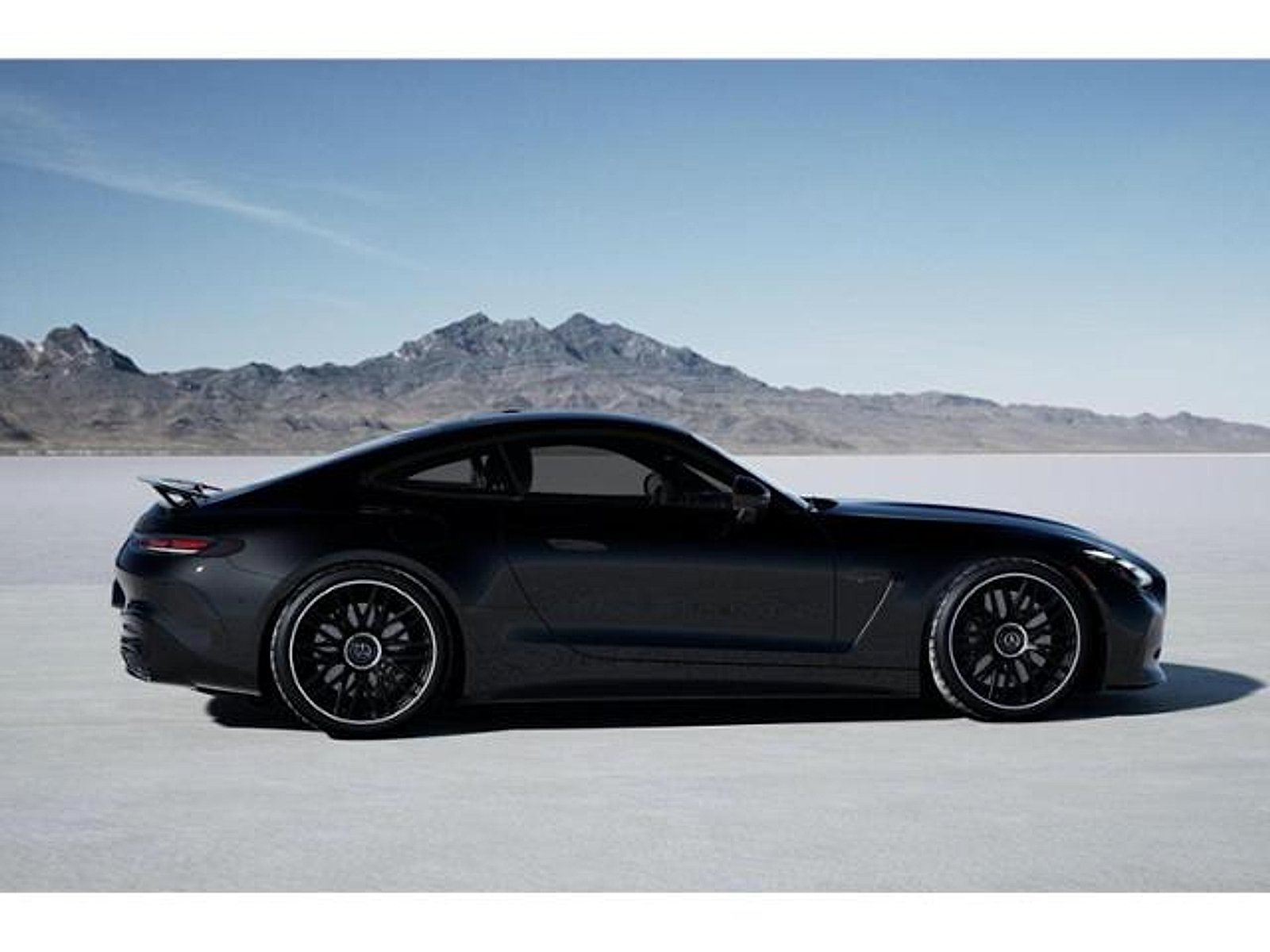 New 2026 Obsidian Black Metallic Mercedes-Benz E PERFORMANCE image 16