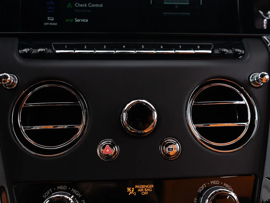 New 2026 Black Diamond Rolls-Royce  image 43