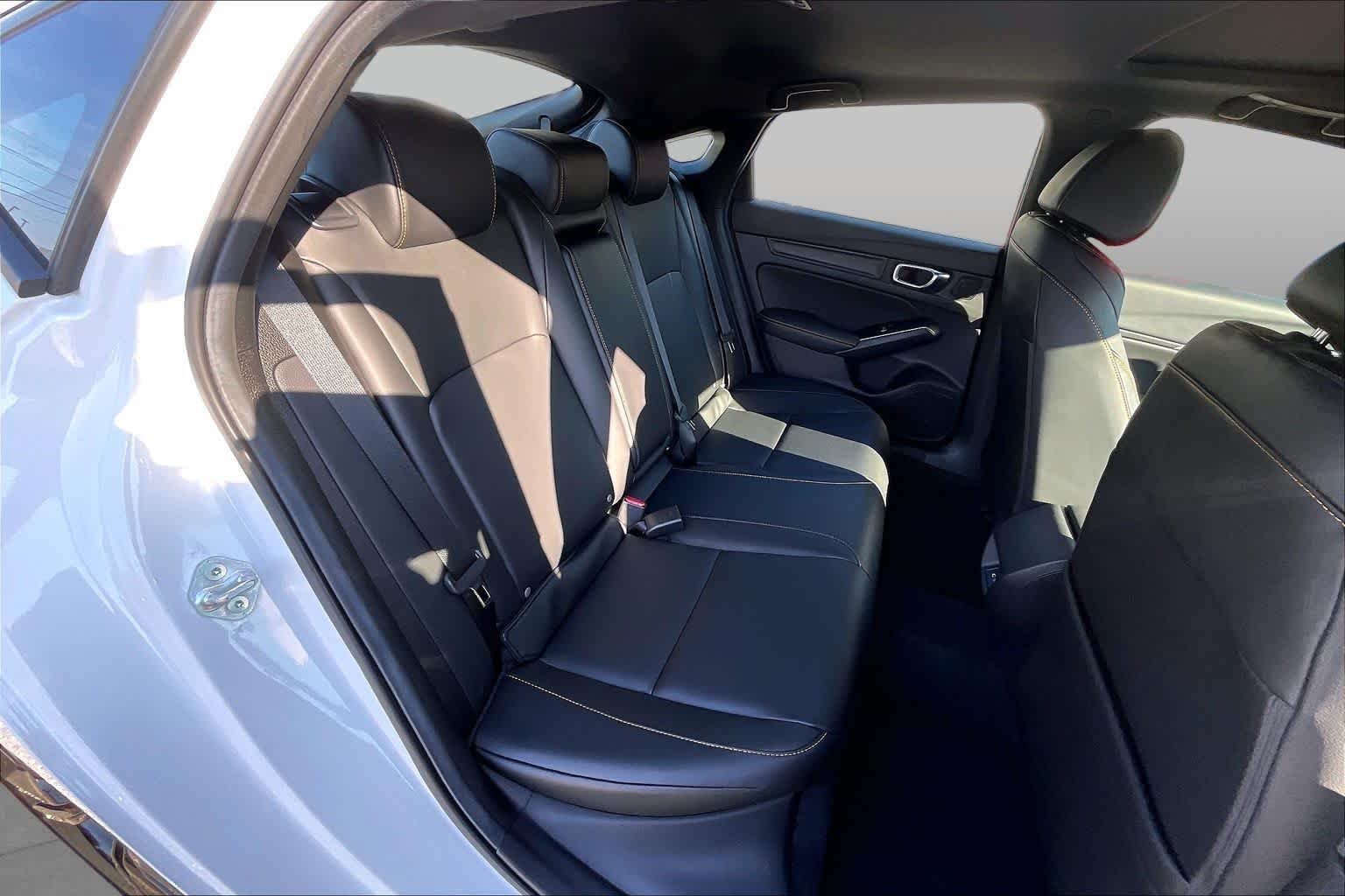 Certified Used 2026 Platinum White Pearl Acura FWD A-Spec with Technology image 19