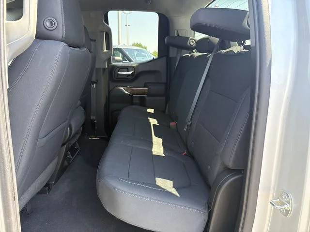 Used 2020 Silver GMC SLE image 21