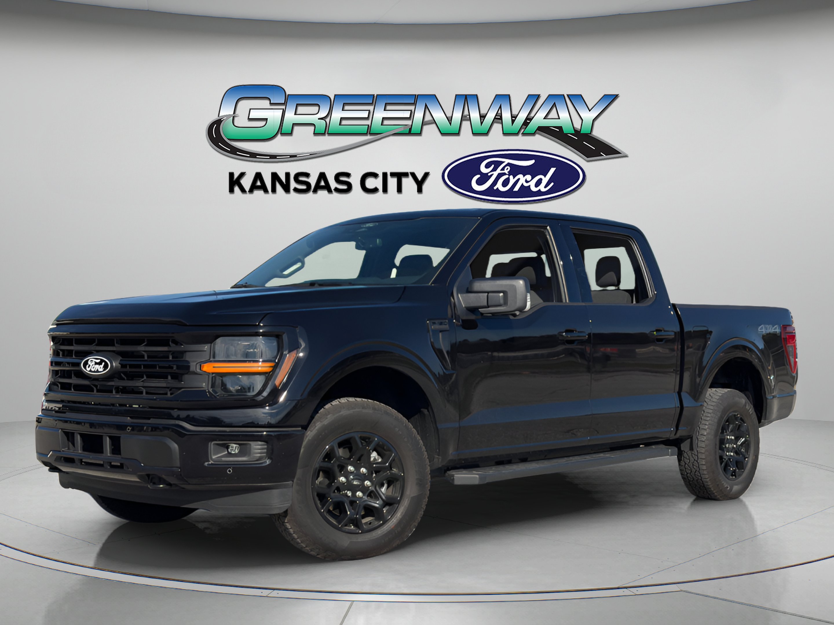 New 2026 Agate Black Metallic Ford XLT image 3