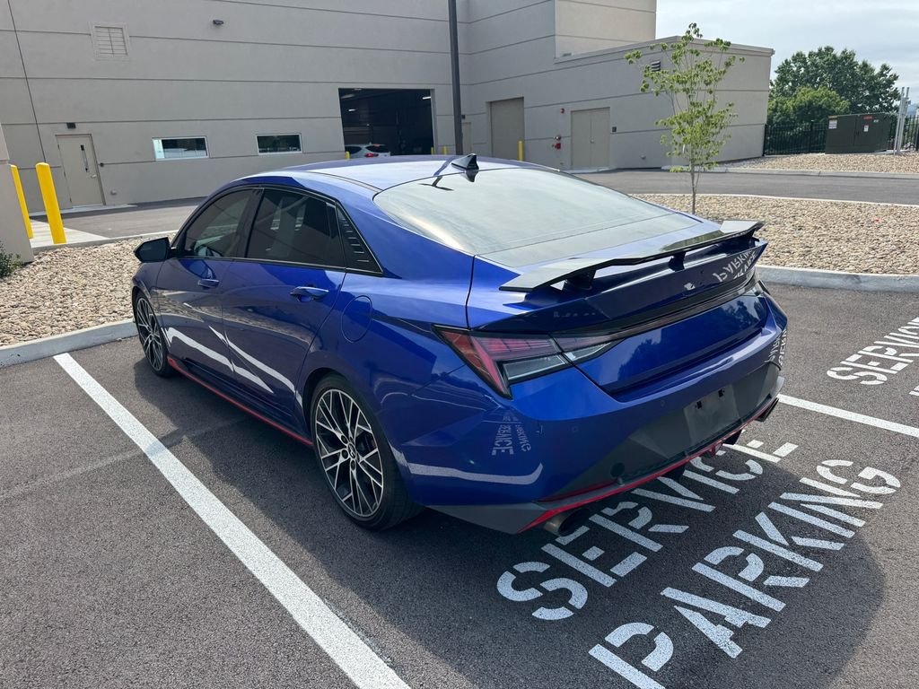 Used 2022 Blue Hyundai Base image 19