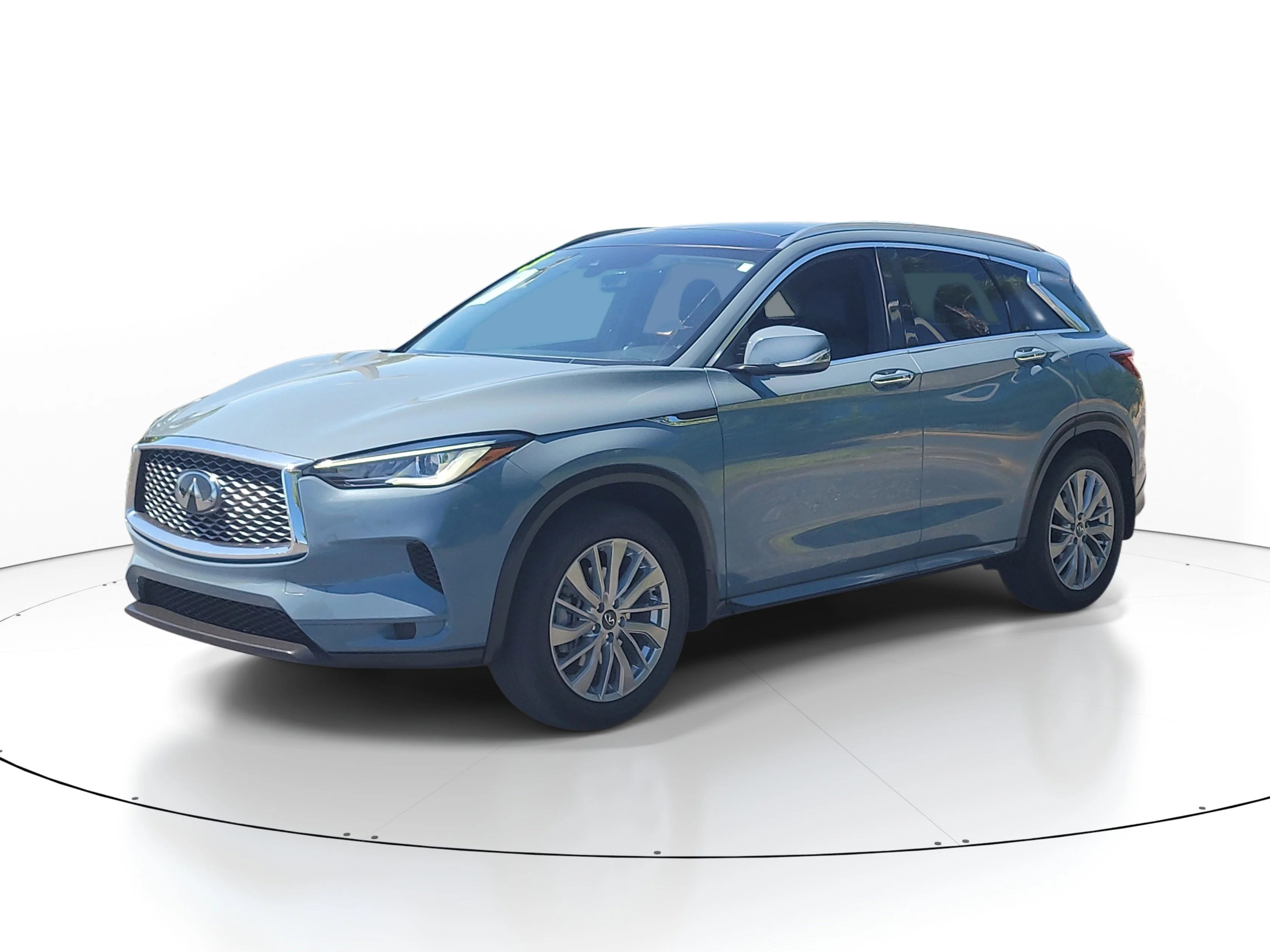 Used 2023 Slate Gray INFINITI LUXE image 3