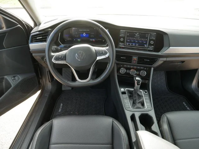 Certified Used 2023 Gray Volkswagen 1.5T SE image 21