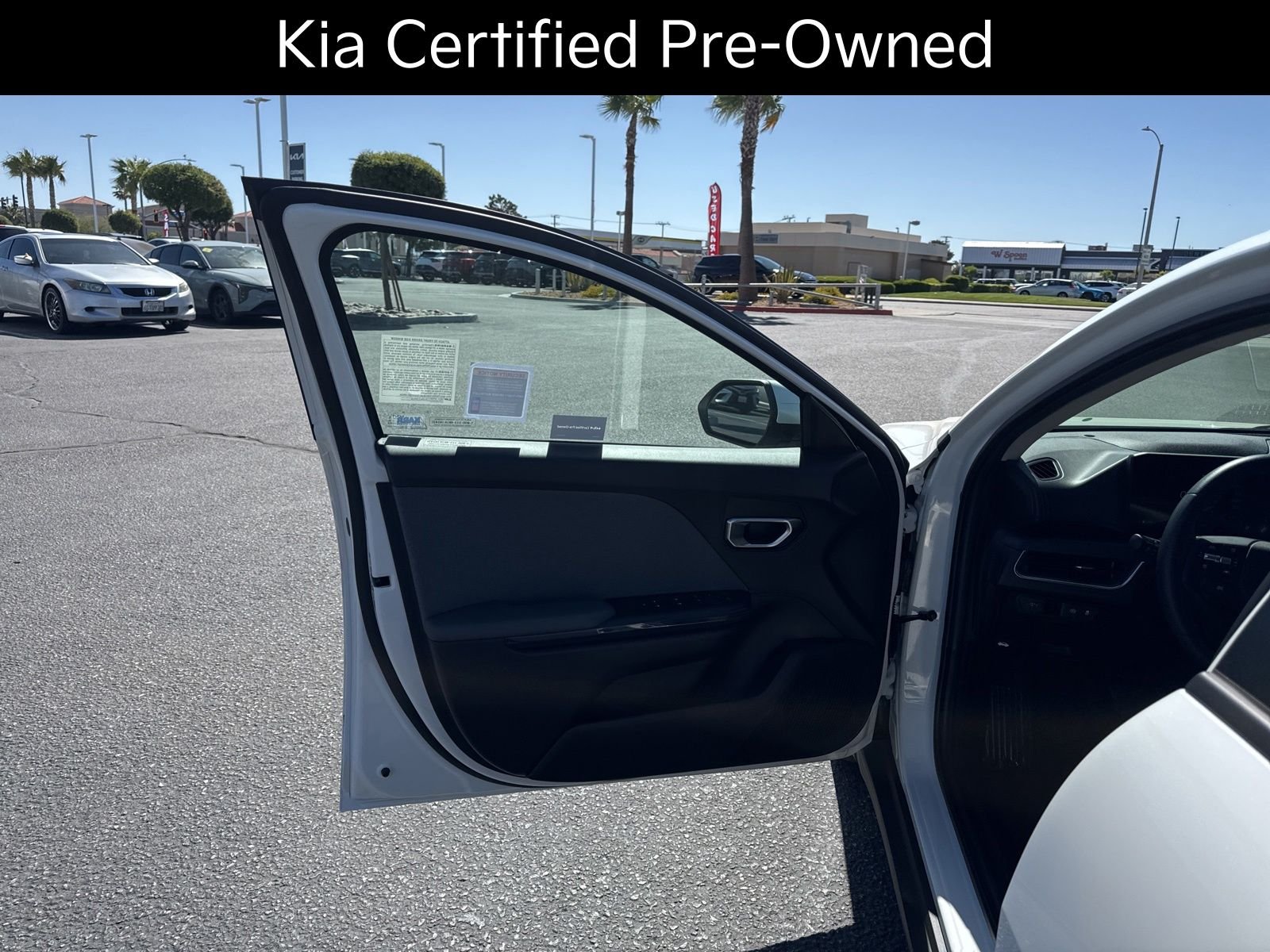 2025 Kia K4 EX - Photo 13