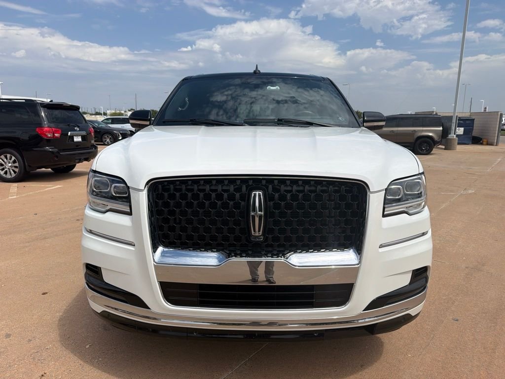 Used 2022 White Lincoln Black Label image 5