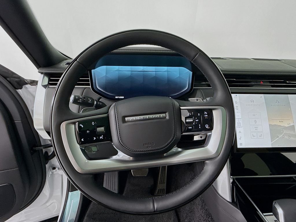 New 2025 Fuji White Land Rover SE image 12