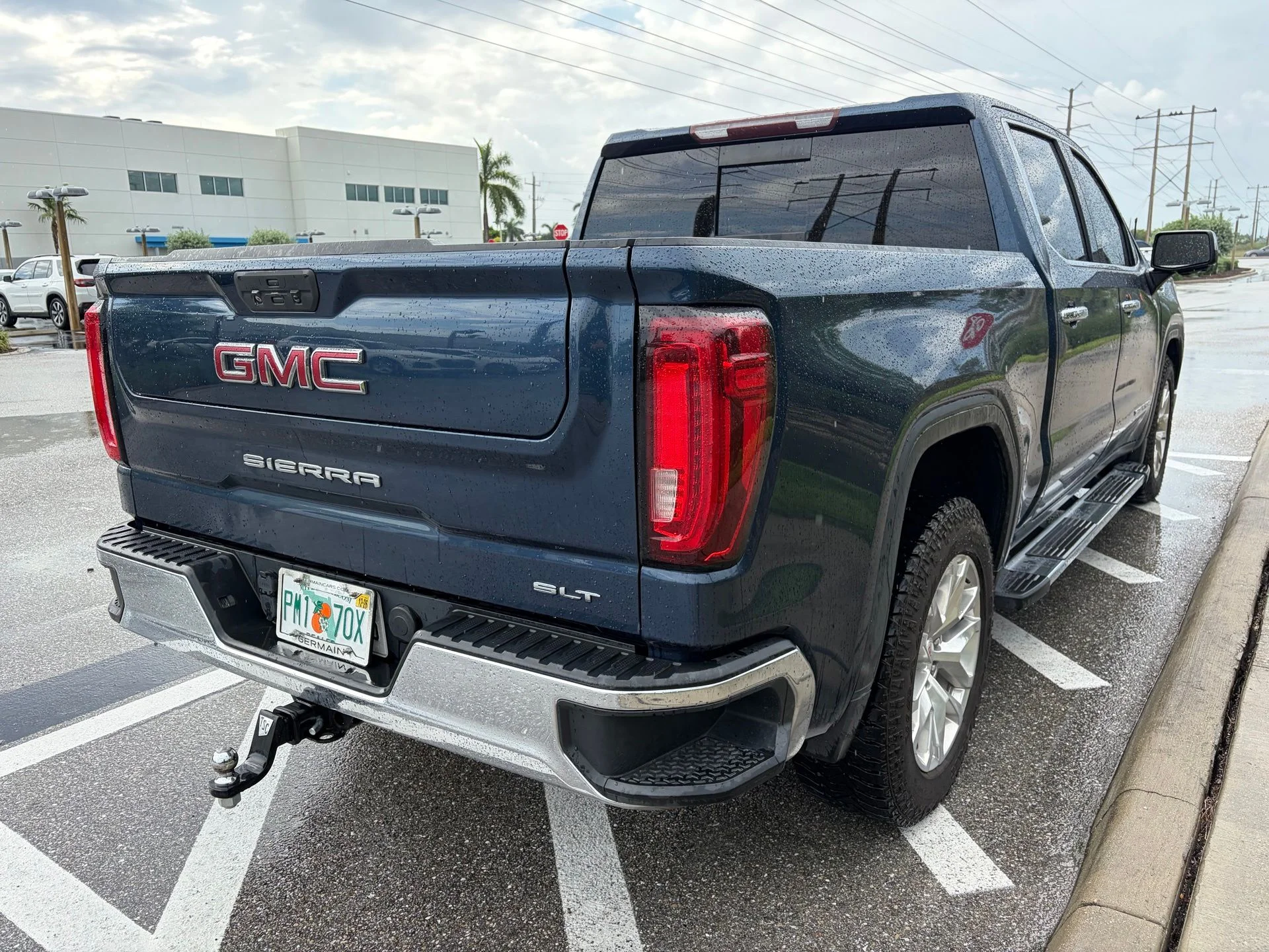 Used 2019 Pacific Blue Metallic GMC SLT image 7