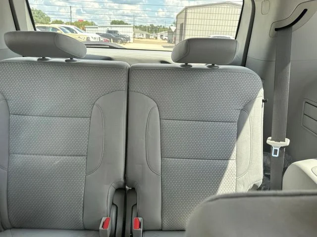 Used 2023 Volcanic Red GMC SLE image 24
