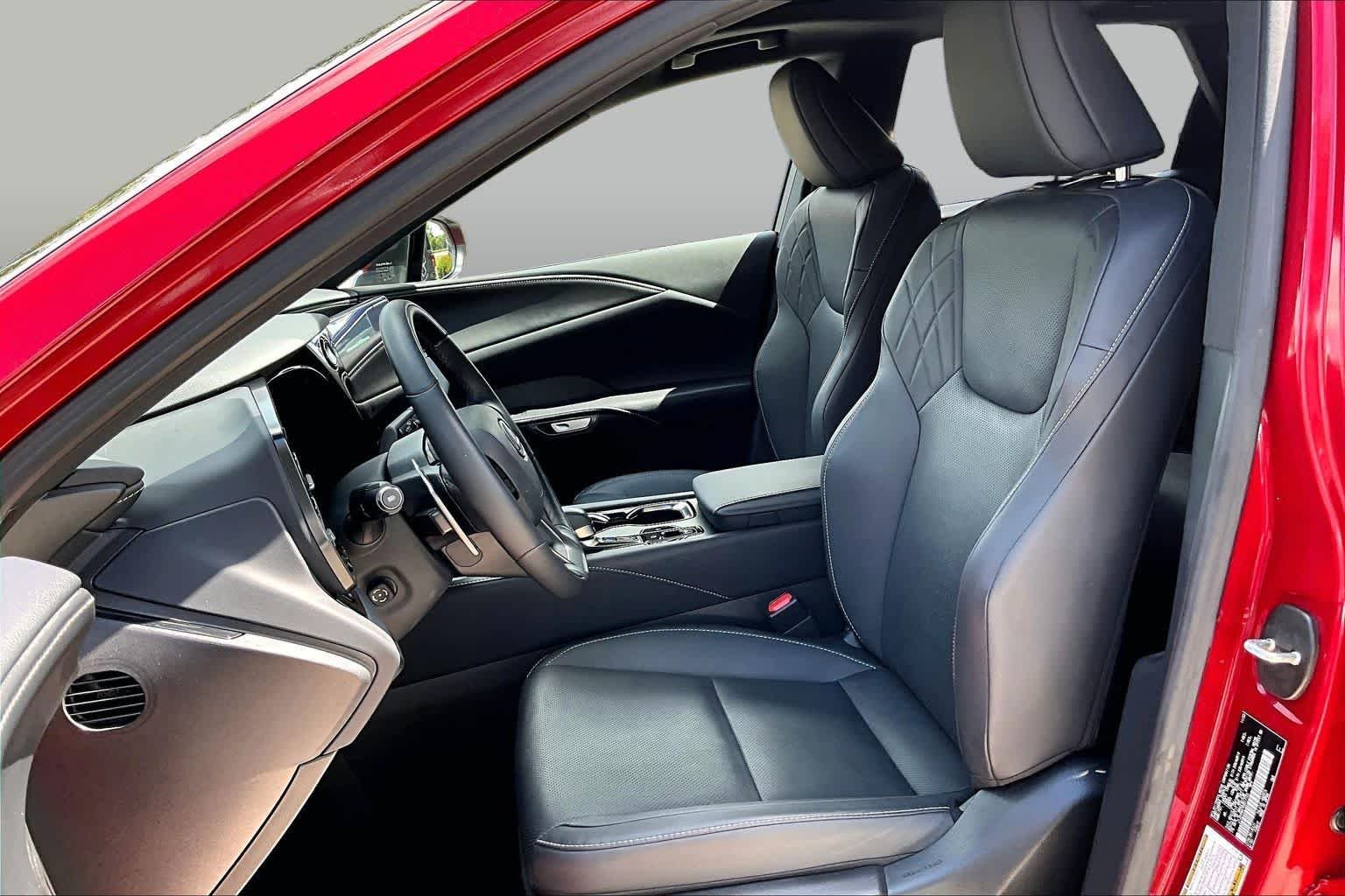 Used 2024 Matador Red Mica Lexus Premium image 8