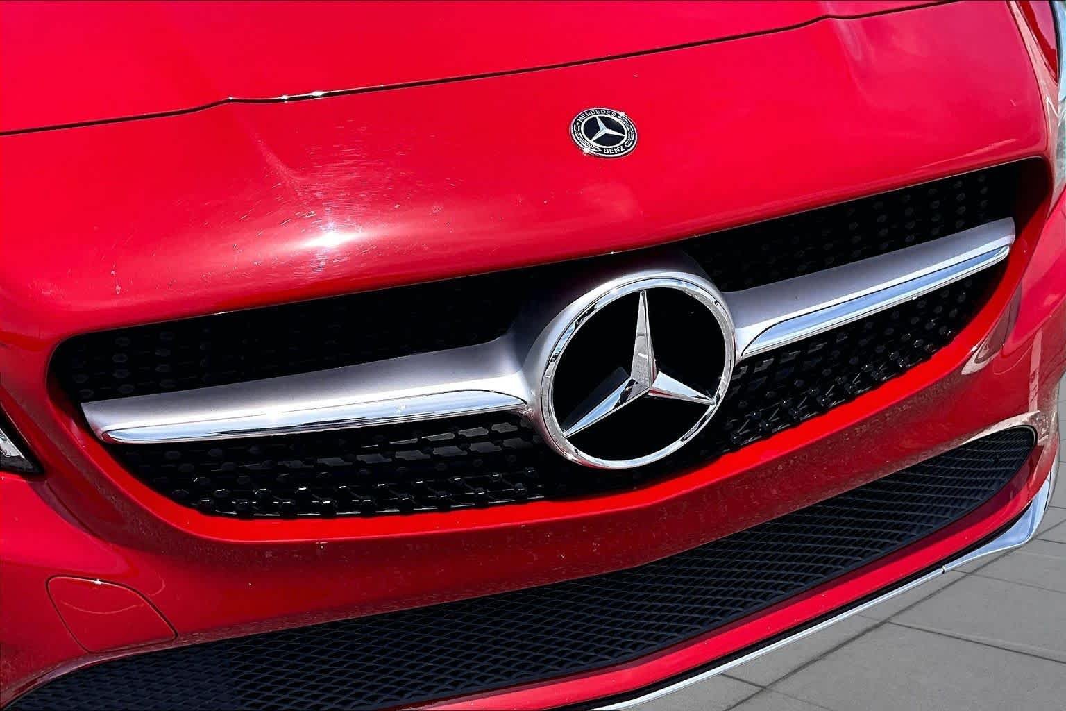 Used 2019 Jupiter Red Mercedes-Benz CLA 250 image 30