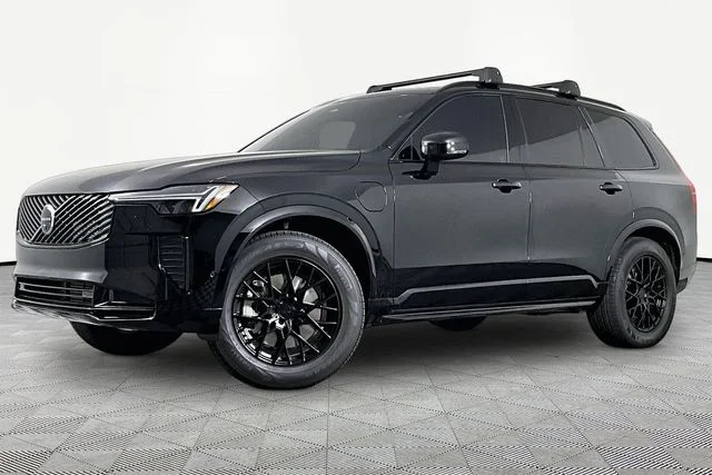 2026 Volvo XC90 T8 Recharge Ultra Dark 6-Seater 4WD's photo
