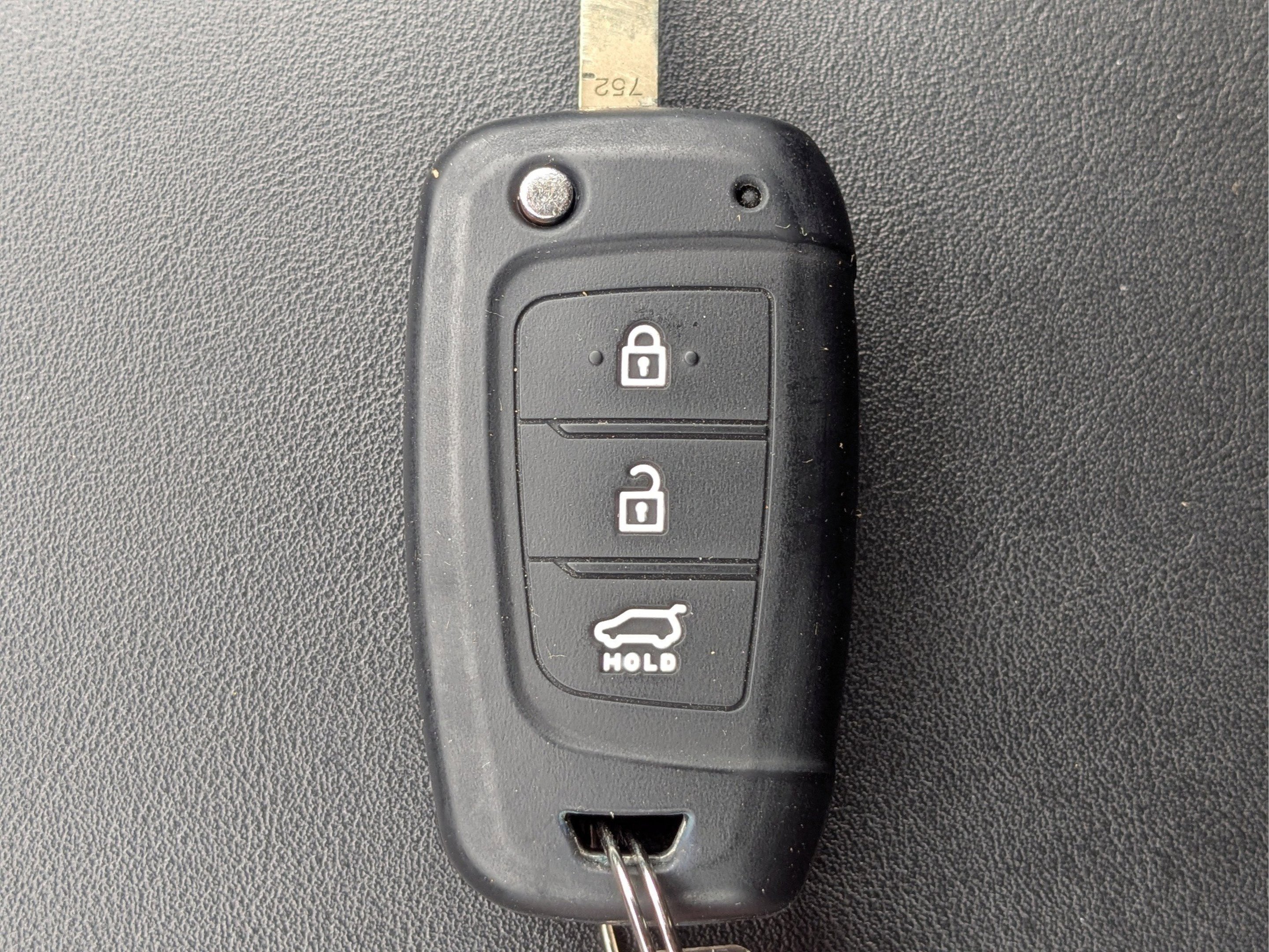 2020 Hyundai Santa Fe SE - Photo 29