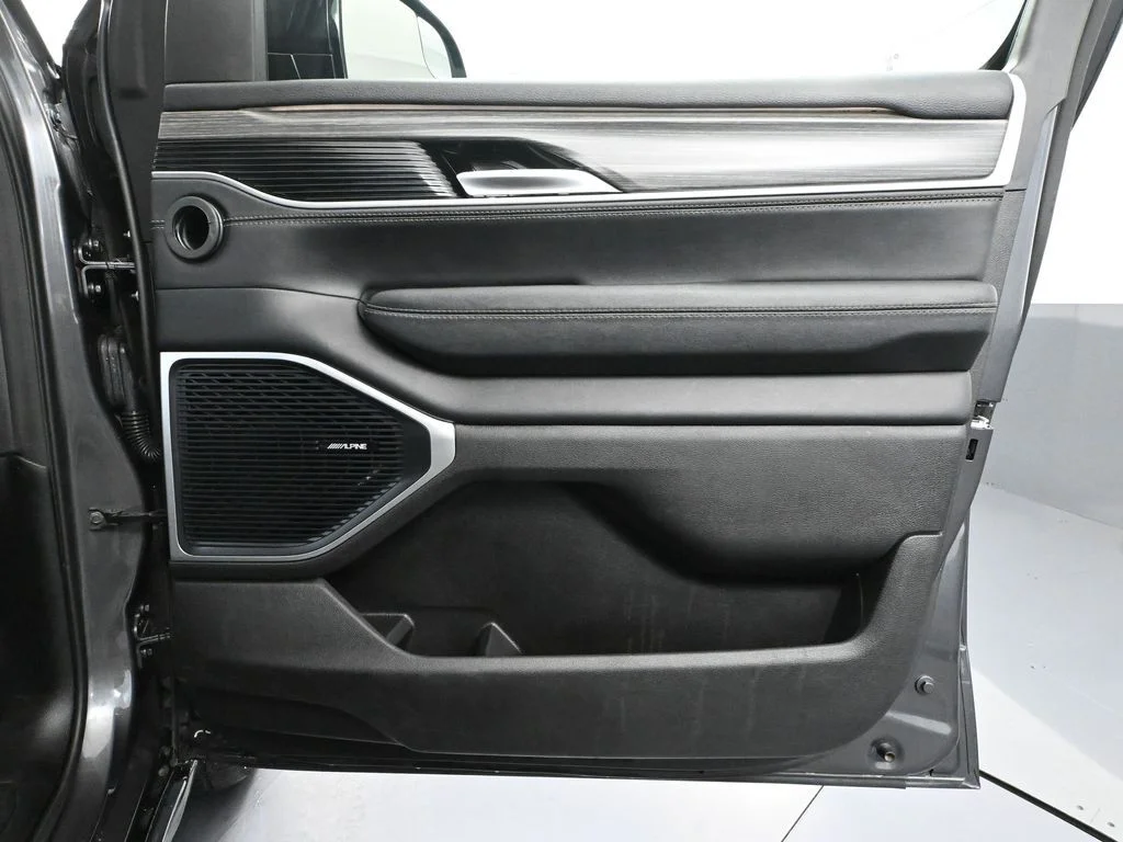 2024 Jeep Wagoneer Series II - Photo 49