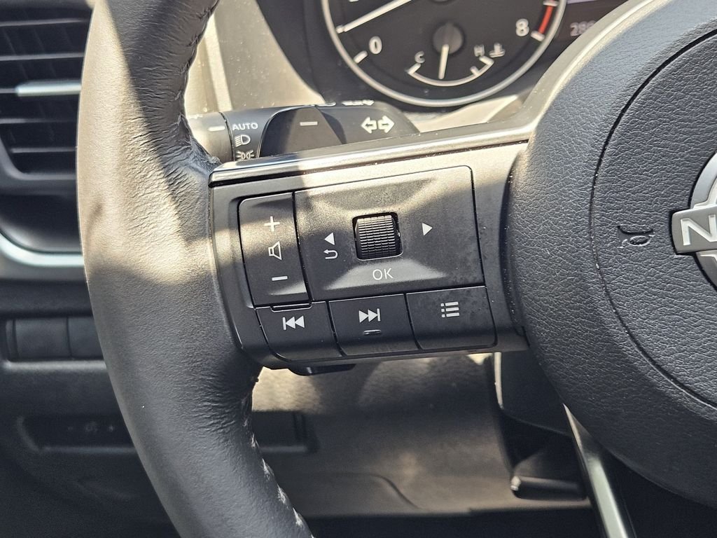 Certified Used 2024  Nissan SV image 27