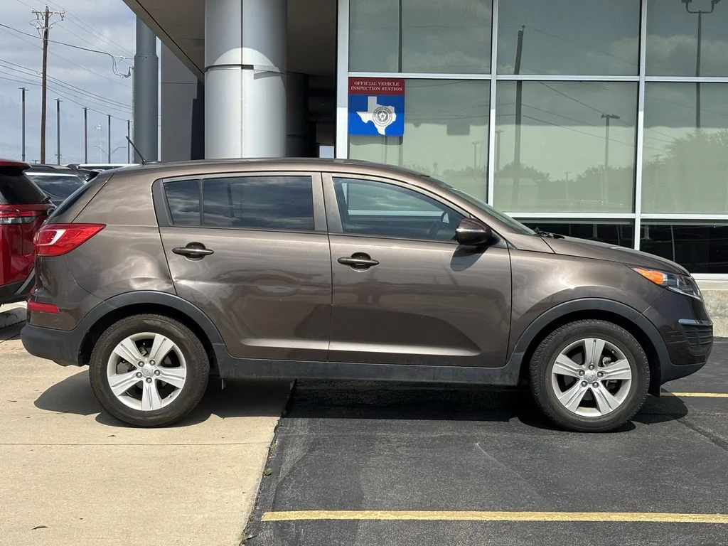Used 2013 Kia Sportage LX with VIN KNDPB3A21D7480699 for sale in Bedford, TX