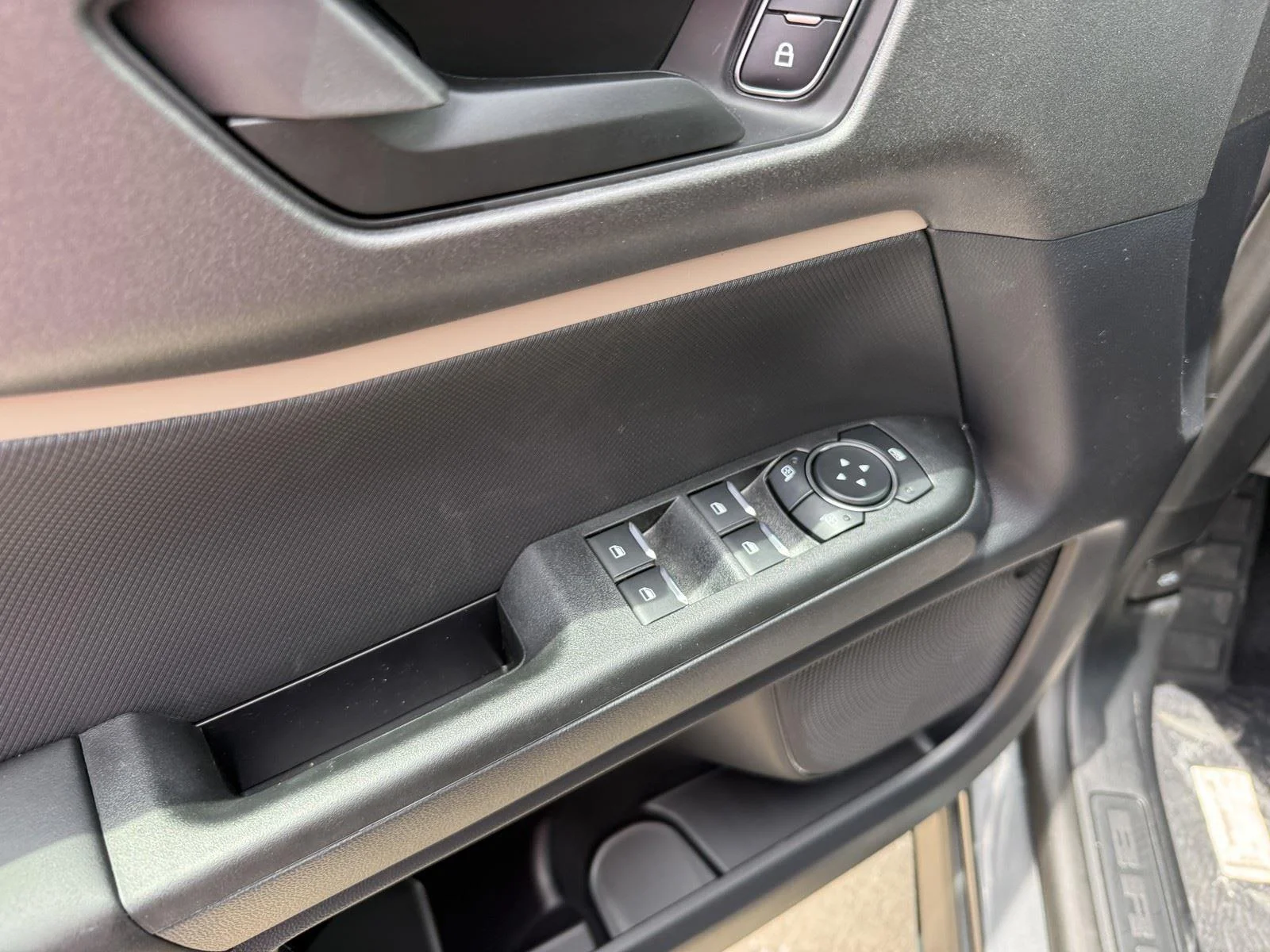 New 2026 Carbonized Gray Metallic Ford Big Bend® image 13