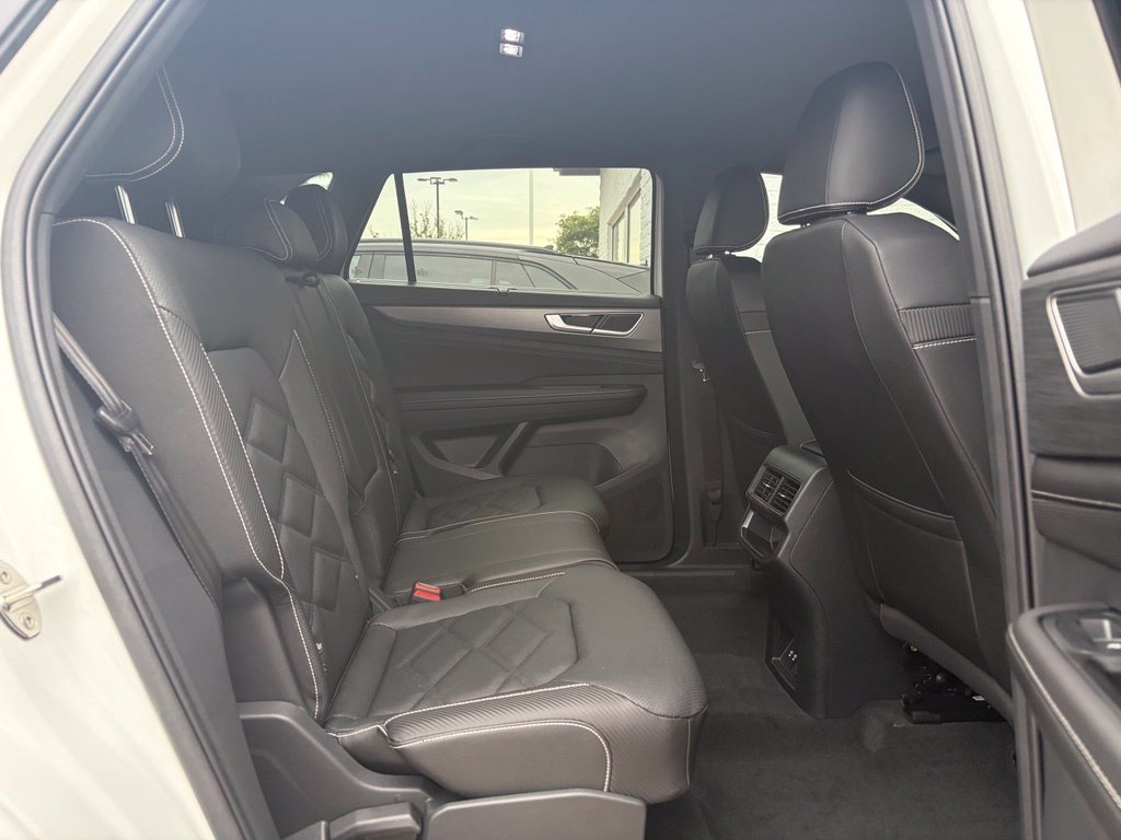 New 2026 Opal White Pearl Volkswagen 2.0T SE image 16