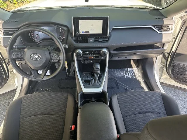 Used 2025 White Toyota LE image 9