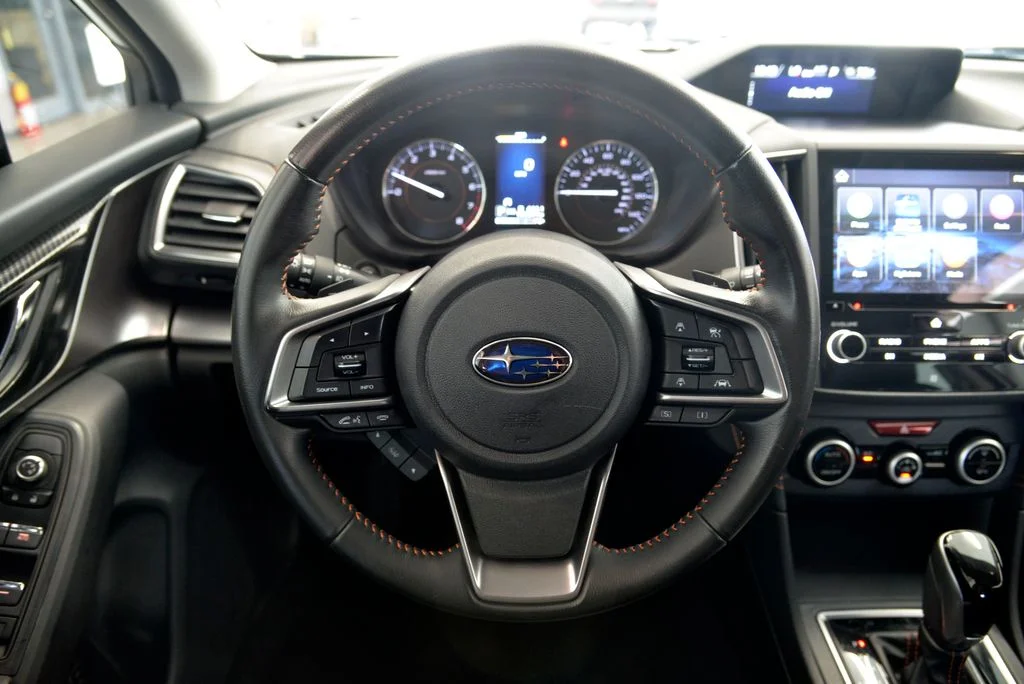 Used 2020 Silver Subaru Limited image 18