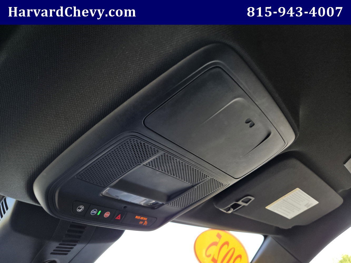 2025 Chevrolet Traverse LT - Photo 15