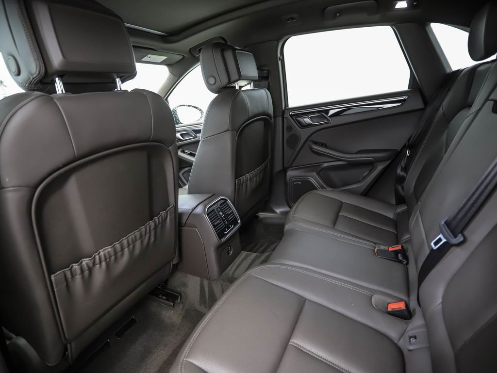 Used 2020 Night Blue Metallic Porsche Base image 20