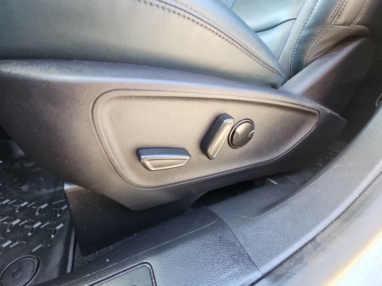 Used 2024 Carbonized Gray Ford Outer Banks image 13