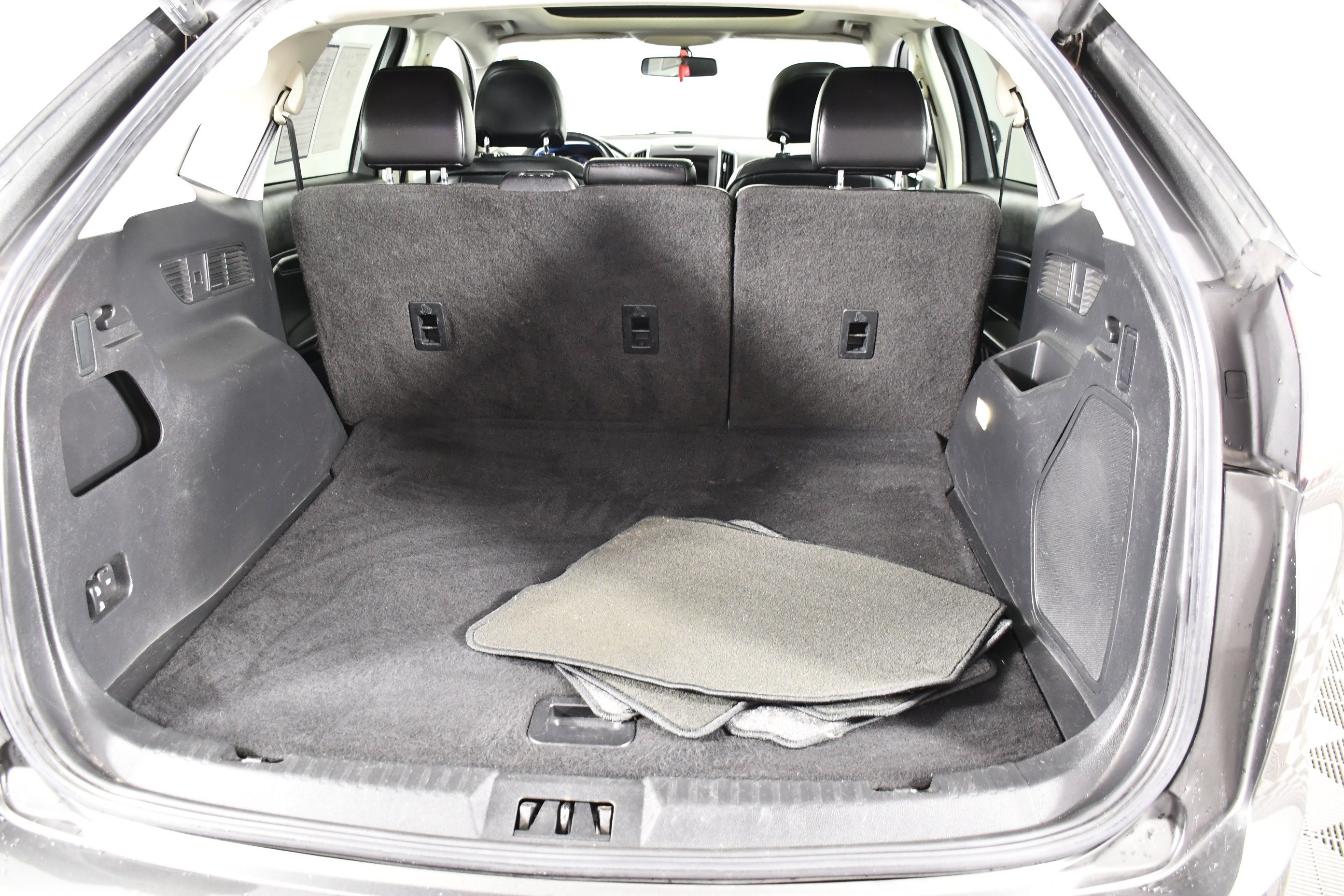 Used 2016 Magnetic Ford Titanium image 49